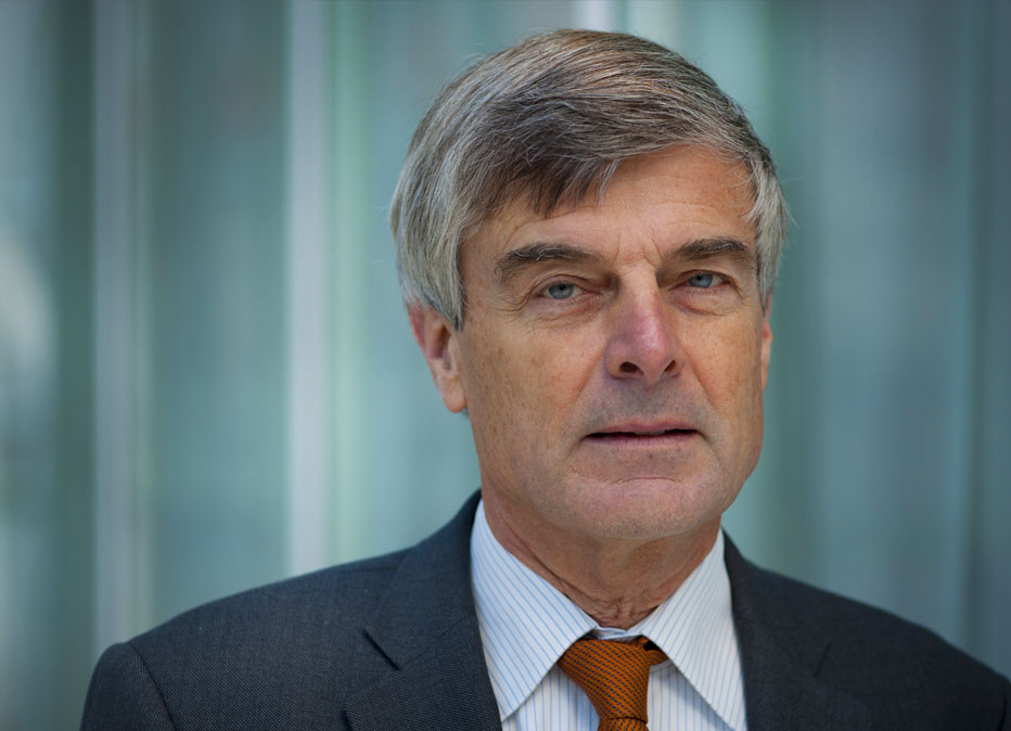 Portretfoto van Alexander van Slobbe. Uit een fotoserie van aanjagers van de Nederlandse economie. Voor Ministerie van Economische Zaken